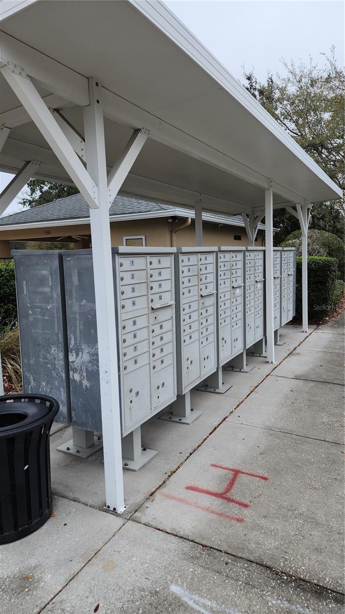 AMBERLEE TWNHMS - Residential