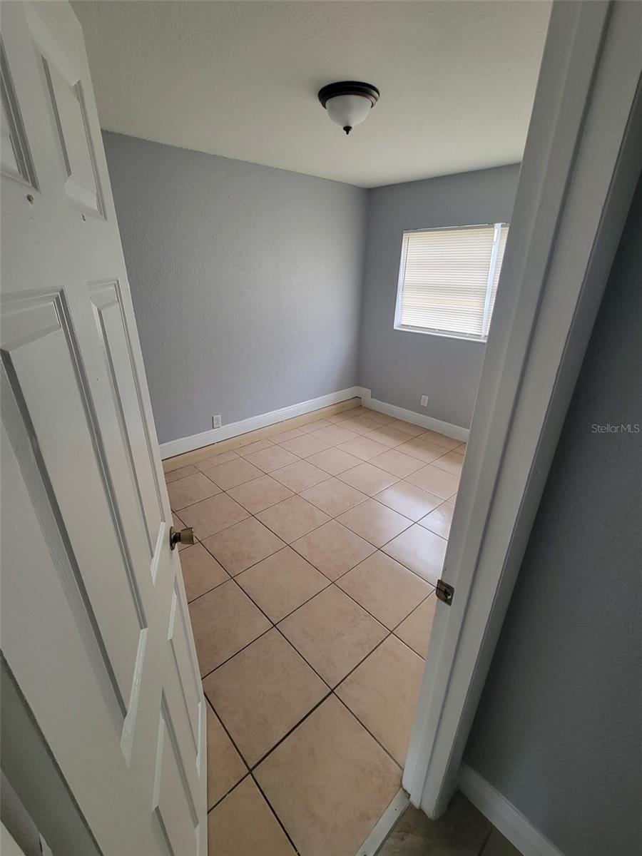 LAKE IDYLL ESTATES - Residential Lease