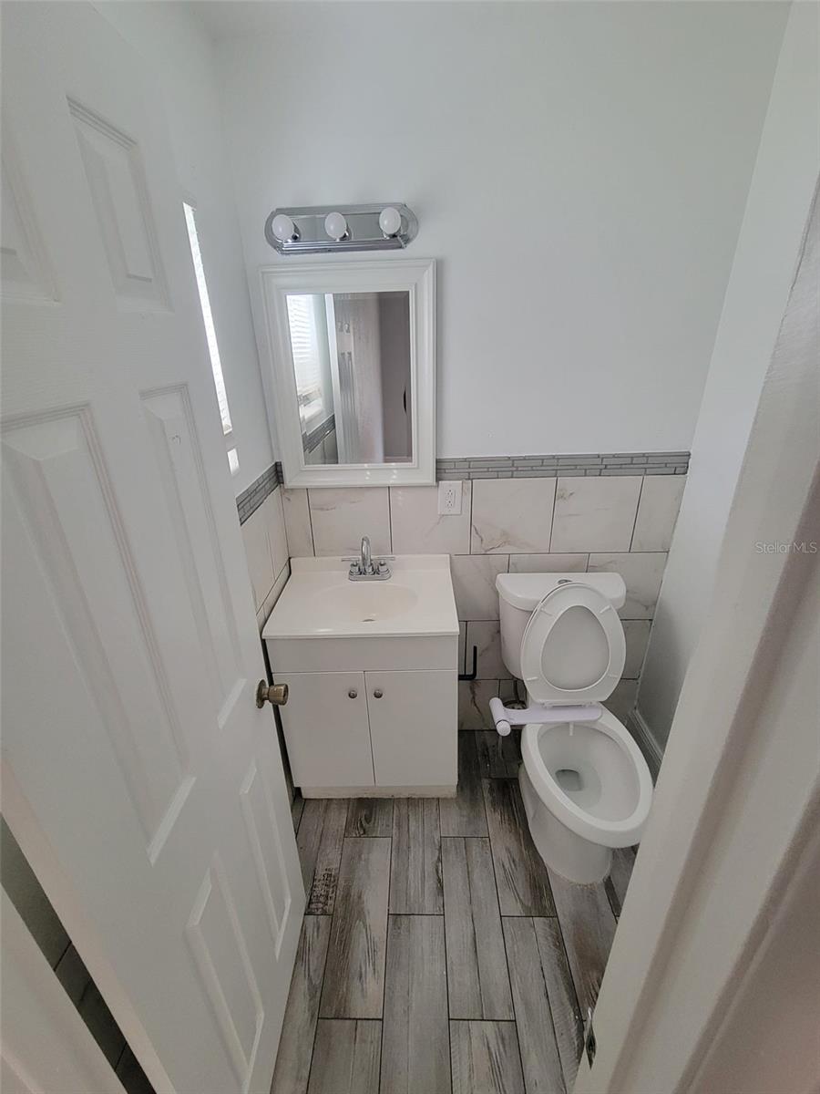 LAKE IDYLL ESTATES - Residential Lease