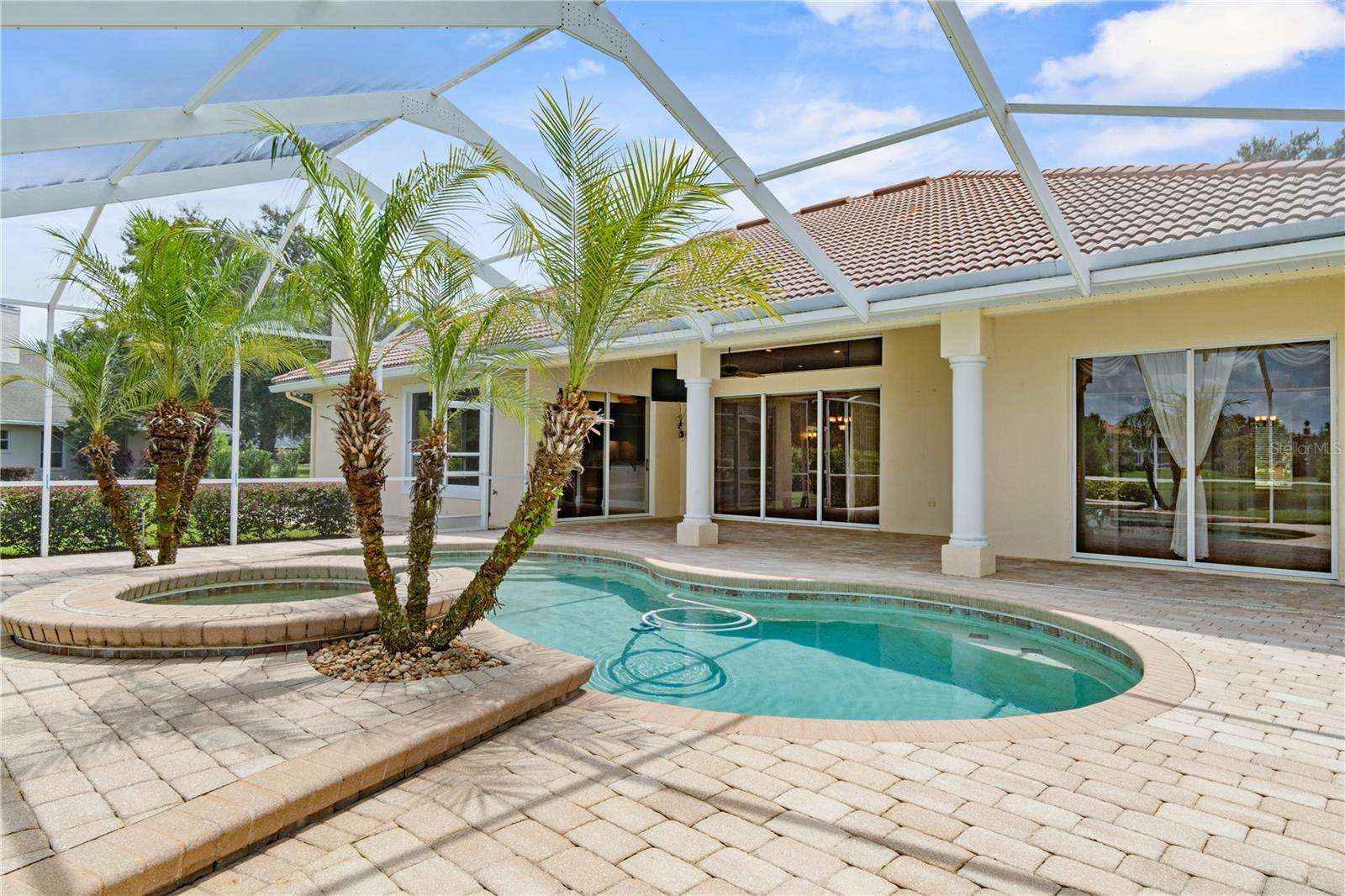 WYNDHAM AT LAKE WINTERSET - Residential