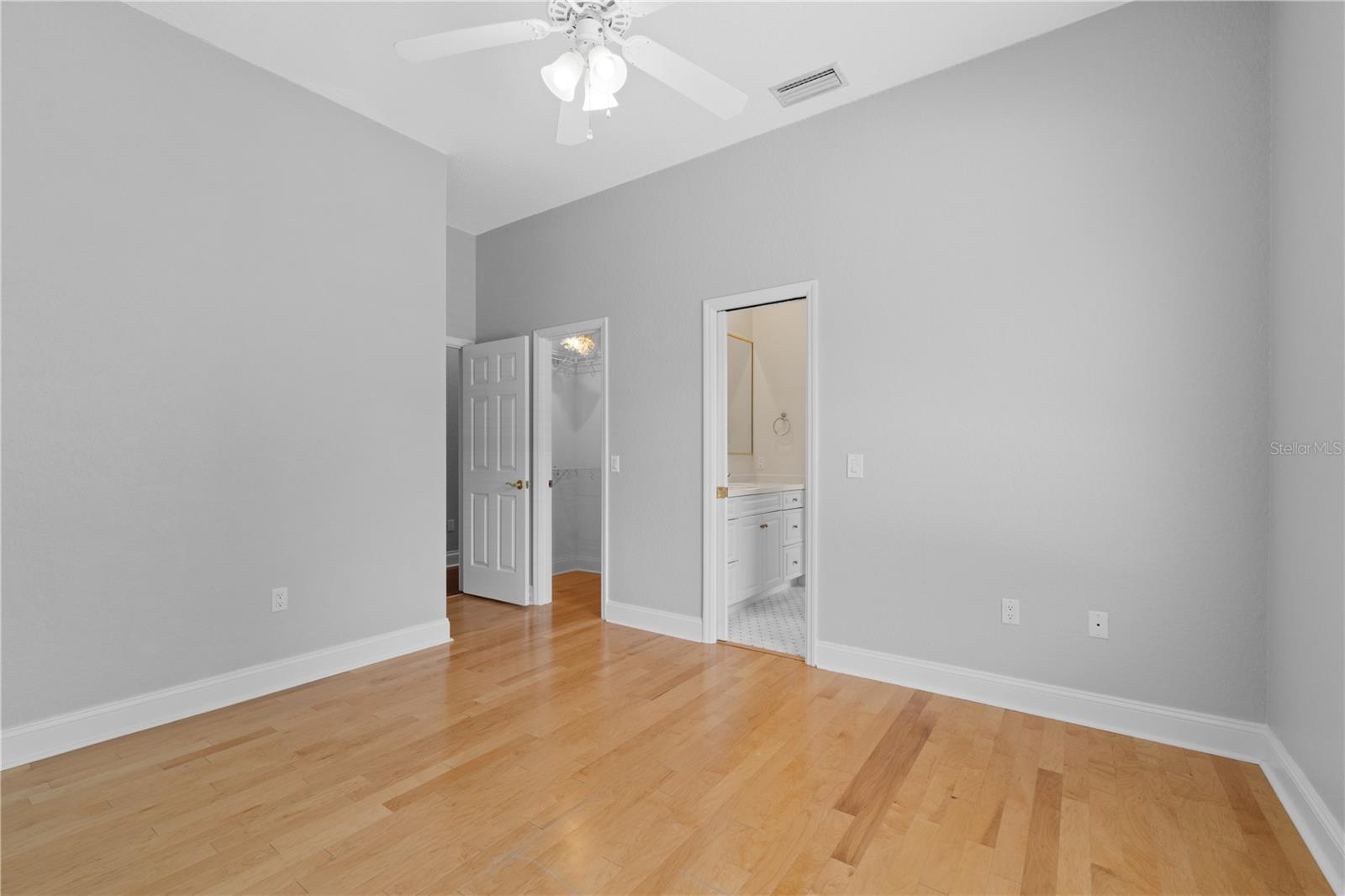 WYNDHAM AT LAKE WINTERSET - Residential