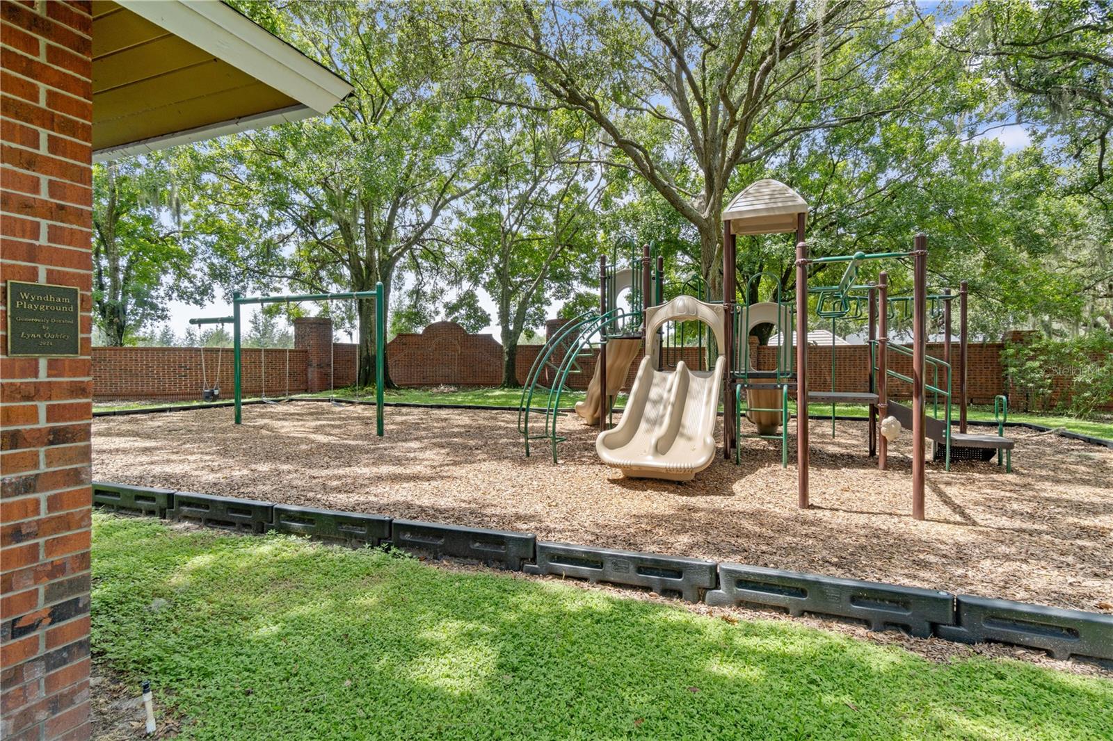 WYNDHAM AT LAKE WINTERSET - Residential