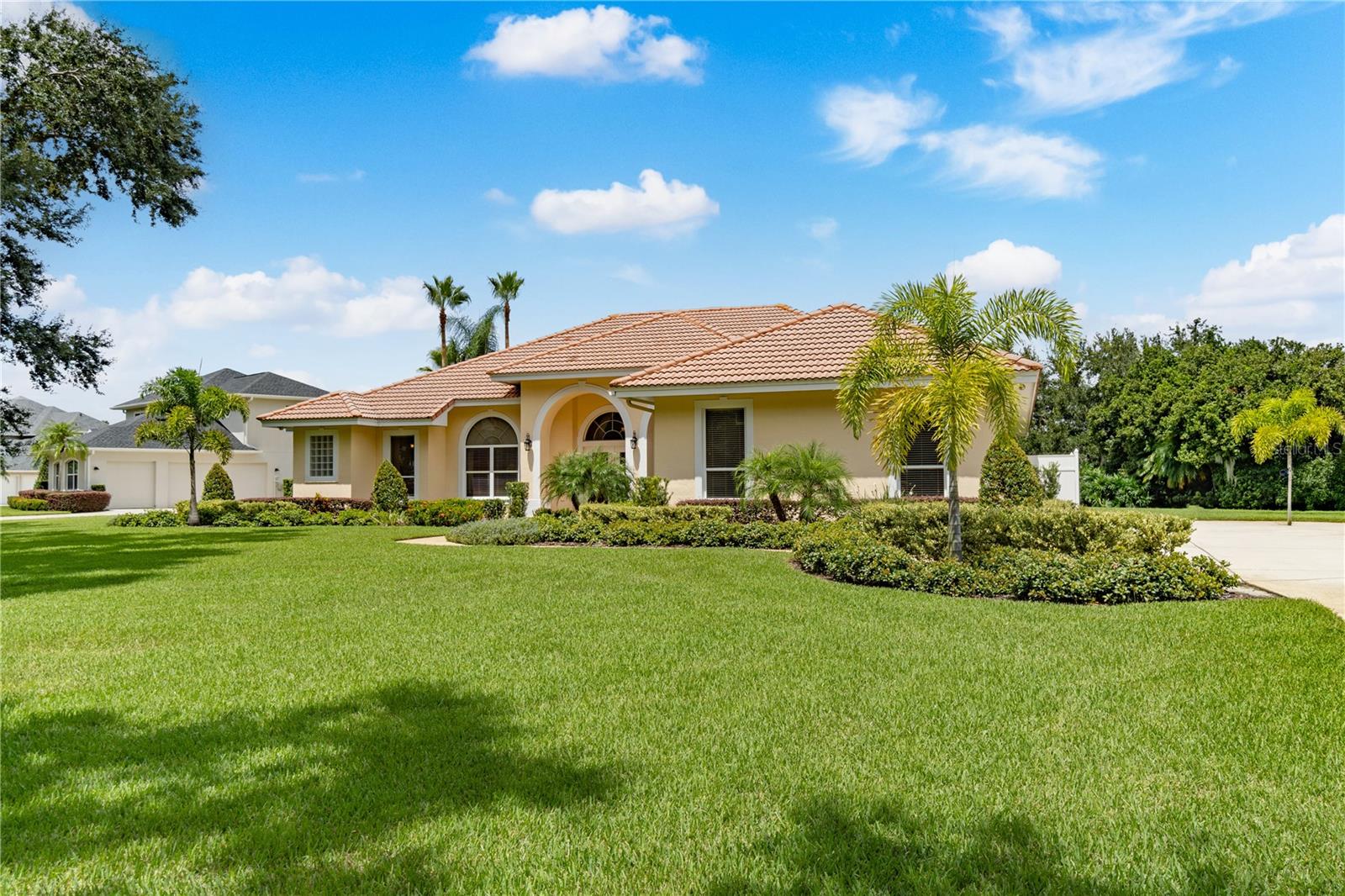 WYNDHAM AT LAKE WINTERSET - Residential