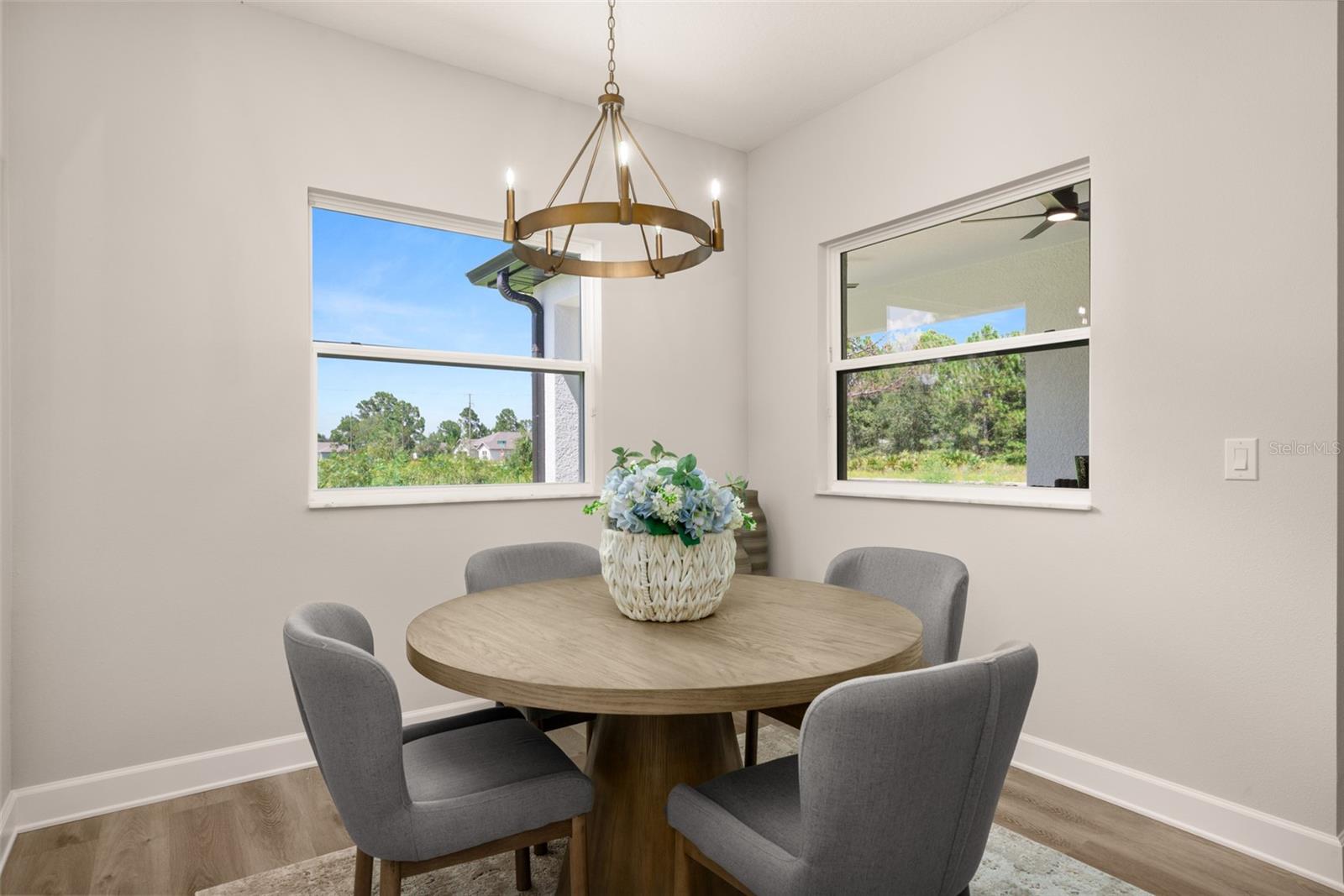 SUN N LAKE - Residential