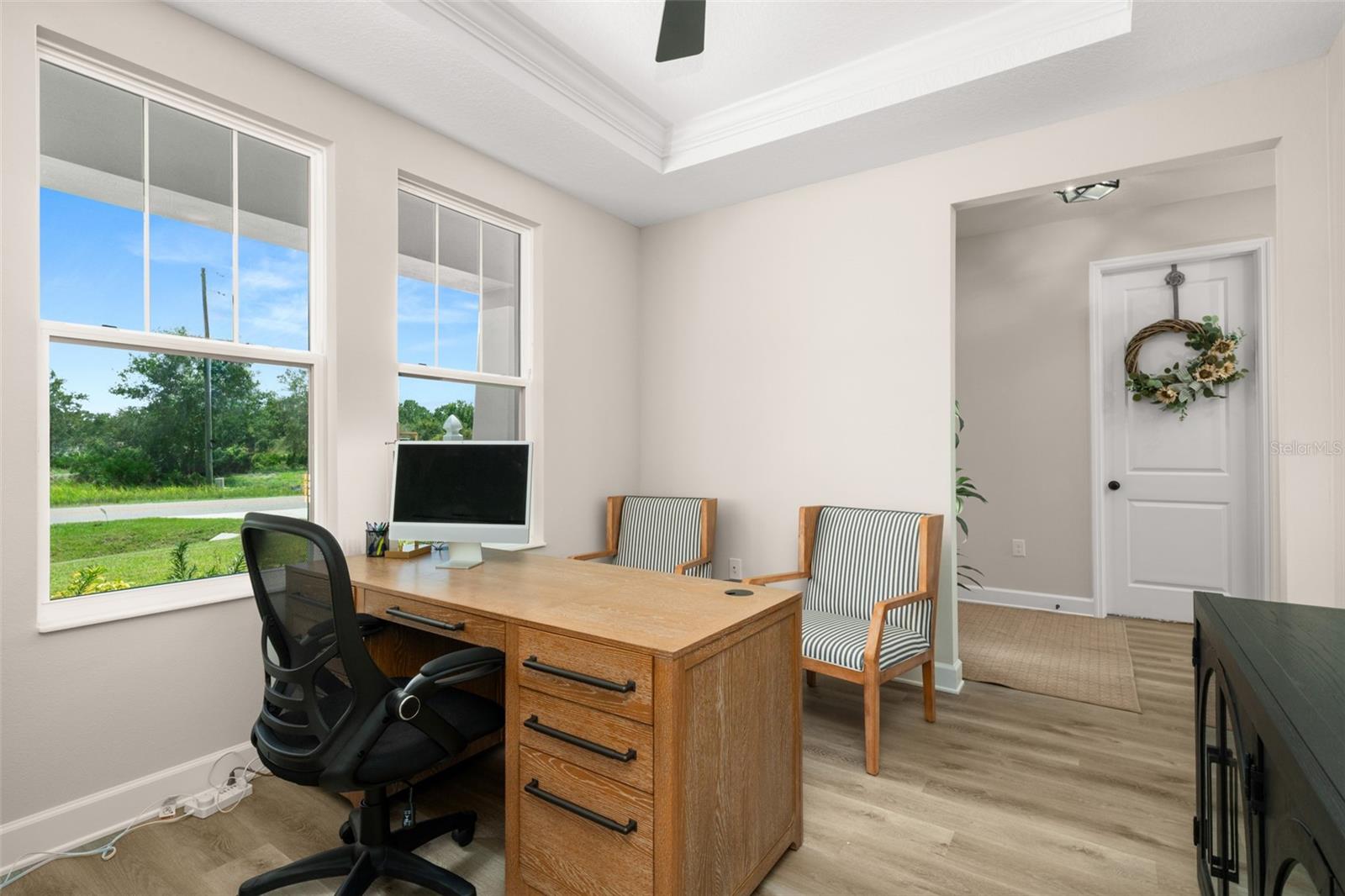 SUN N LAKE - Residential