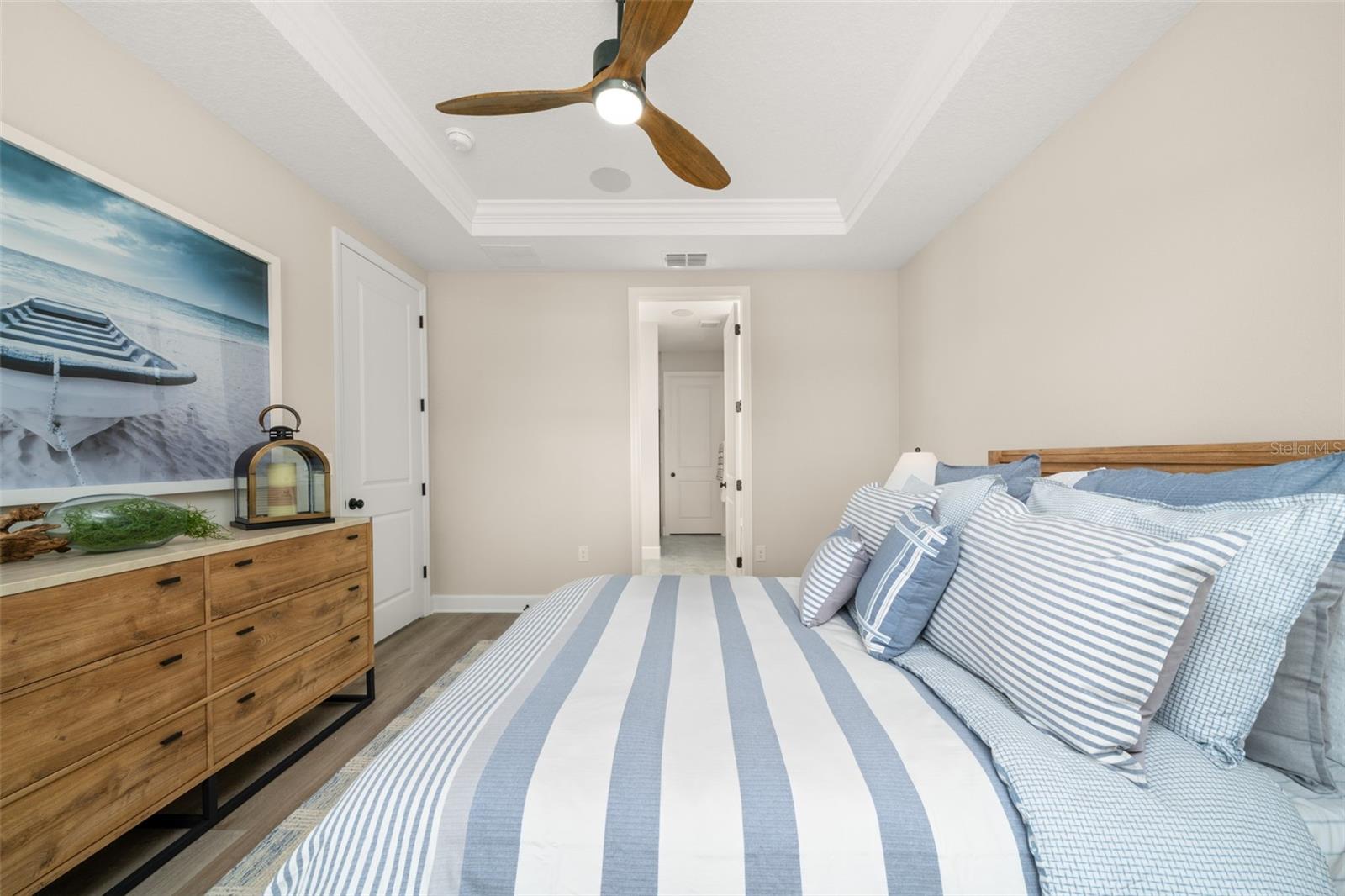 SUN N LAKE - Residential