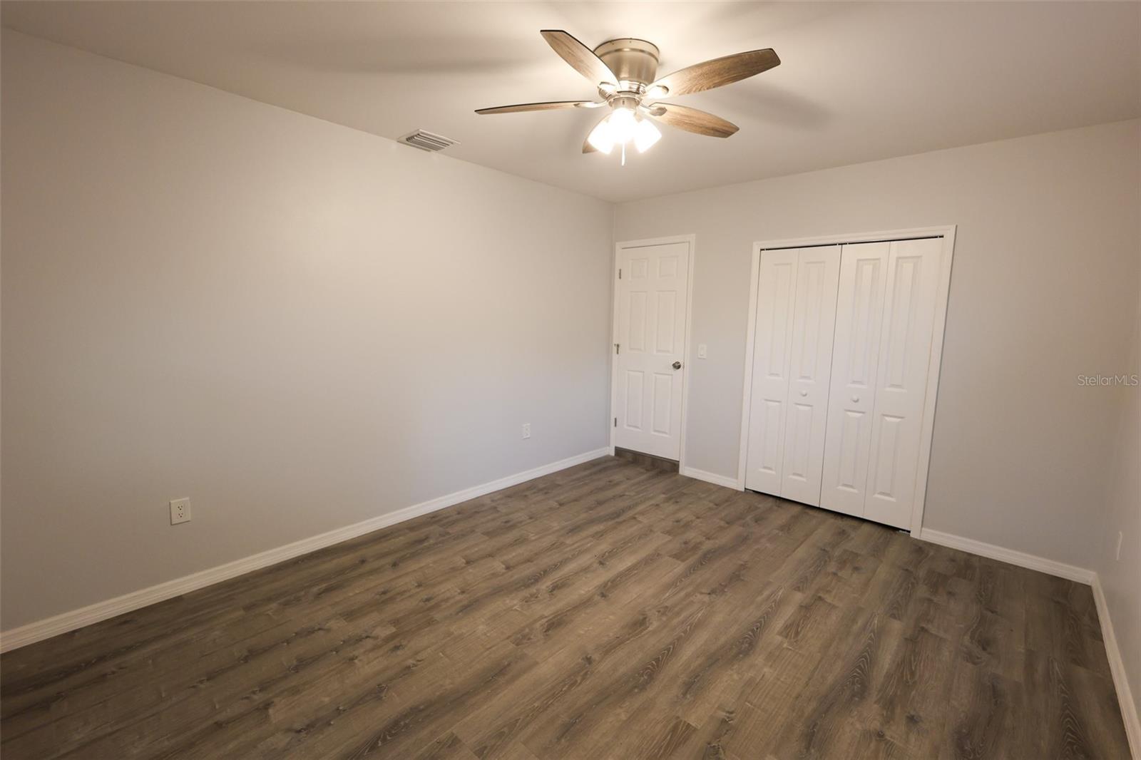 PEALE PARK - Residential Lease