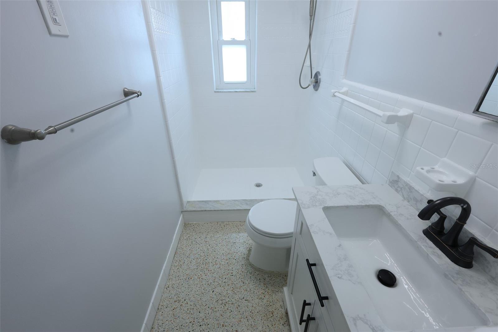 PEALE PARK - Residential Lease