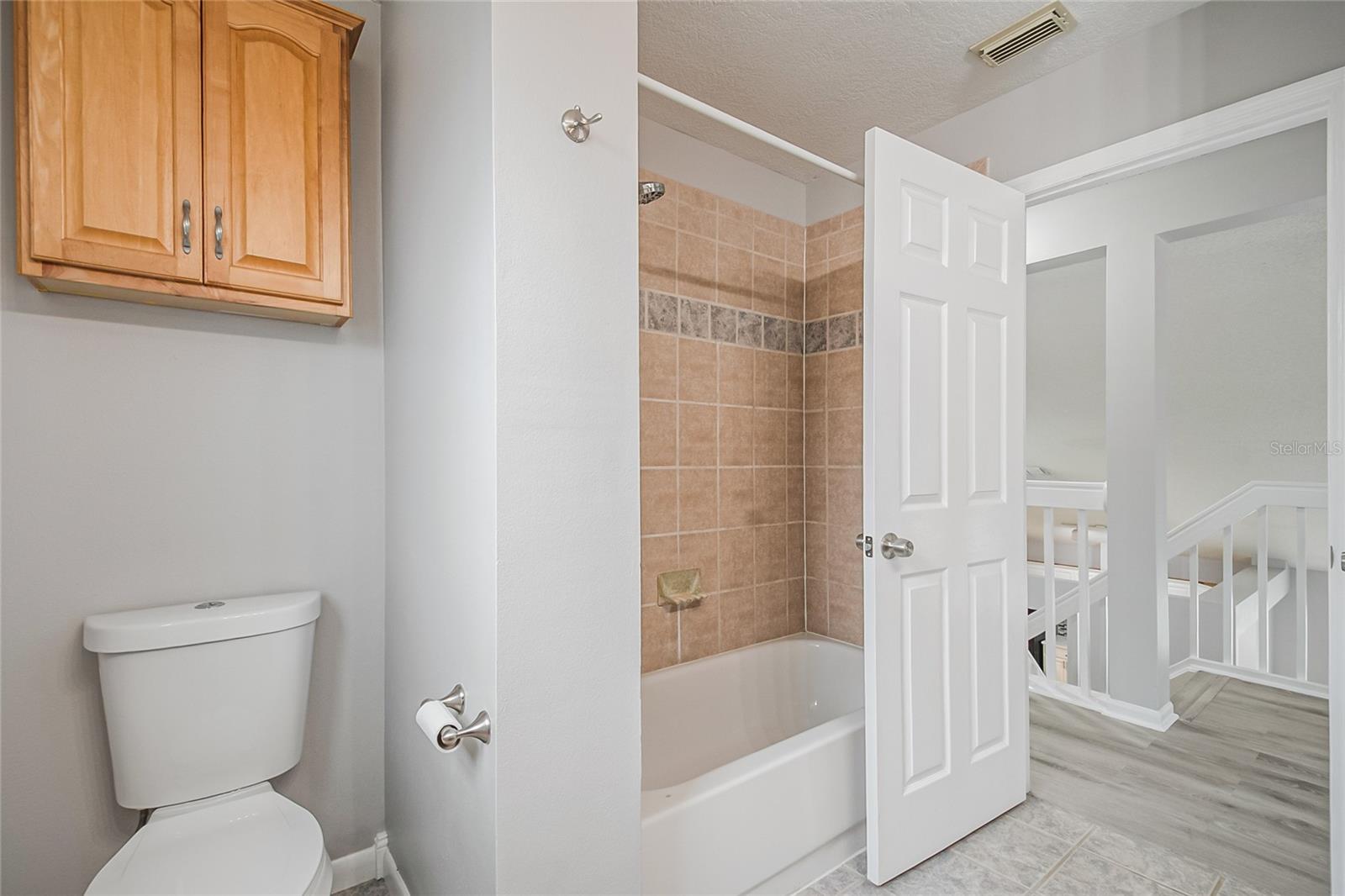 HUNTERS CREEK TR 430A PH 01 - Residential Lease