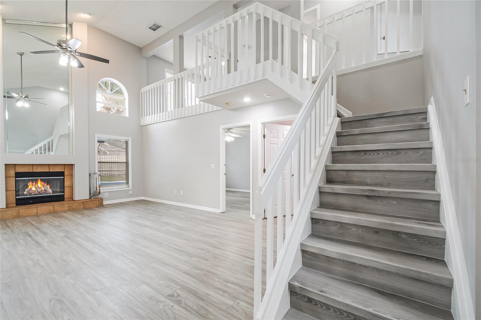 HUNTERS CREEK TR 430A PH 01 - Residential Lease