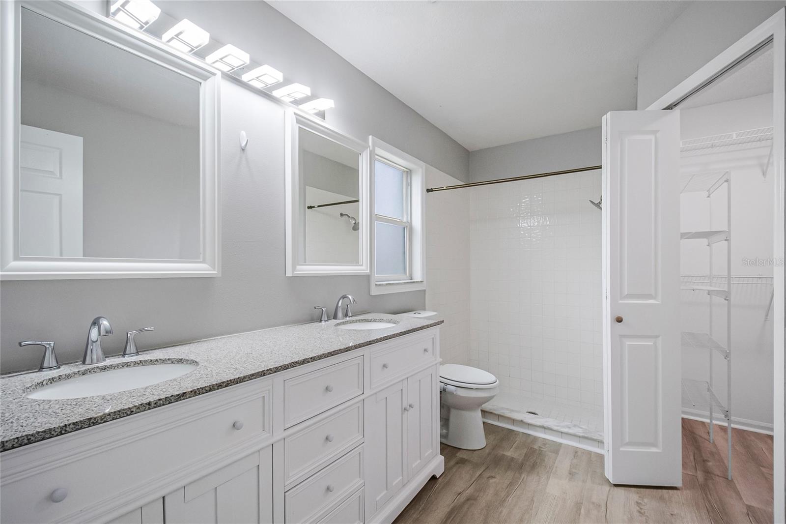 HUNTERS CREEK TR 430A PH 01 - Residential Lease