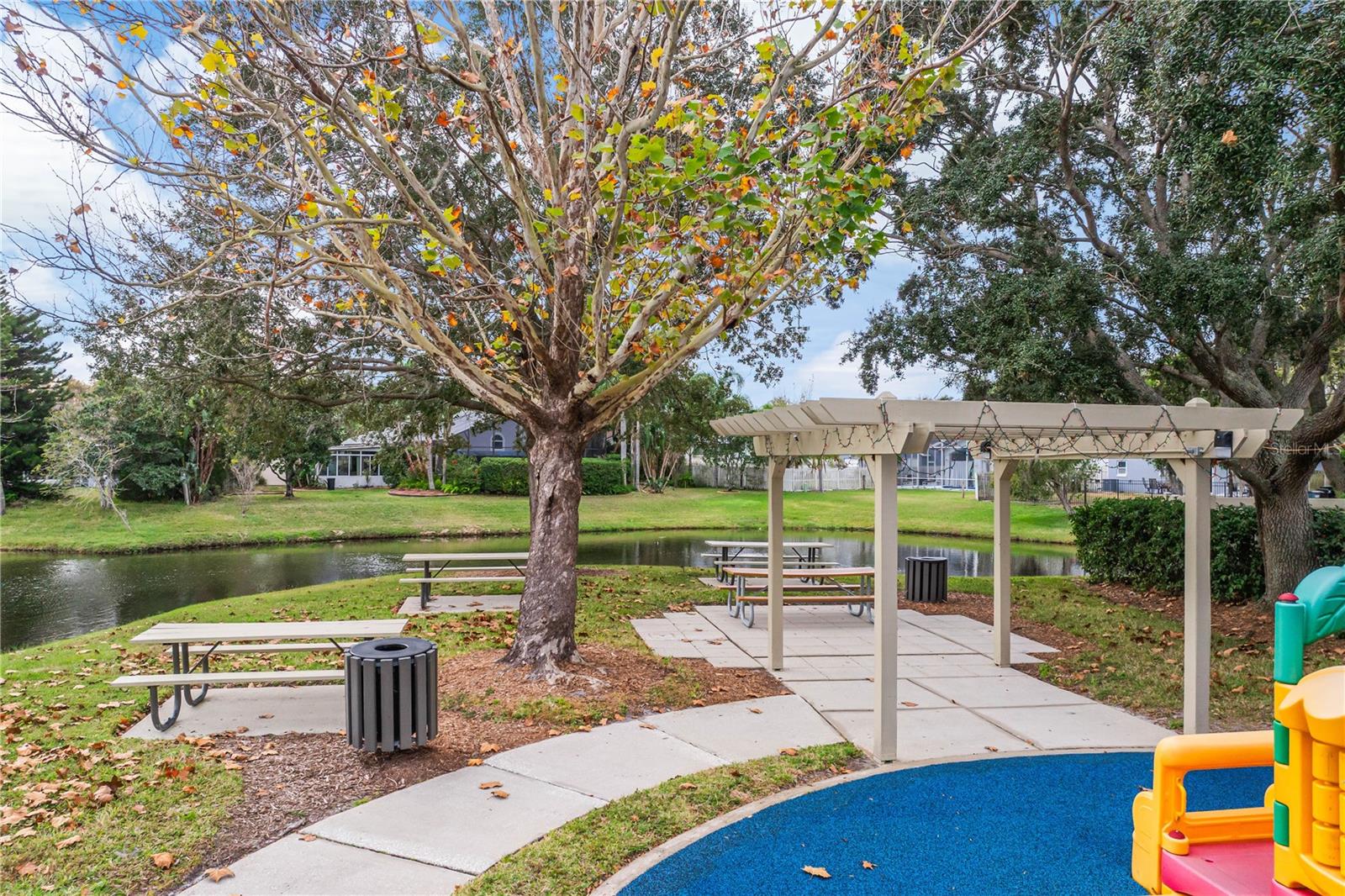 HUNTERS CREEK TR 430A PH 01 - Residential Lease