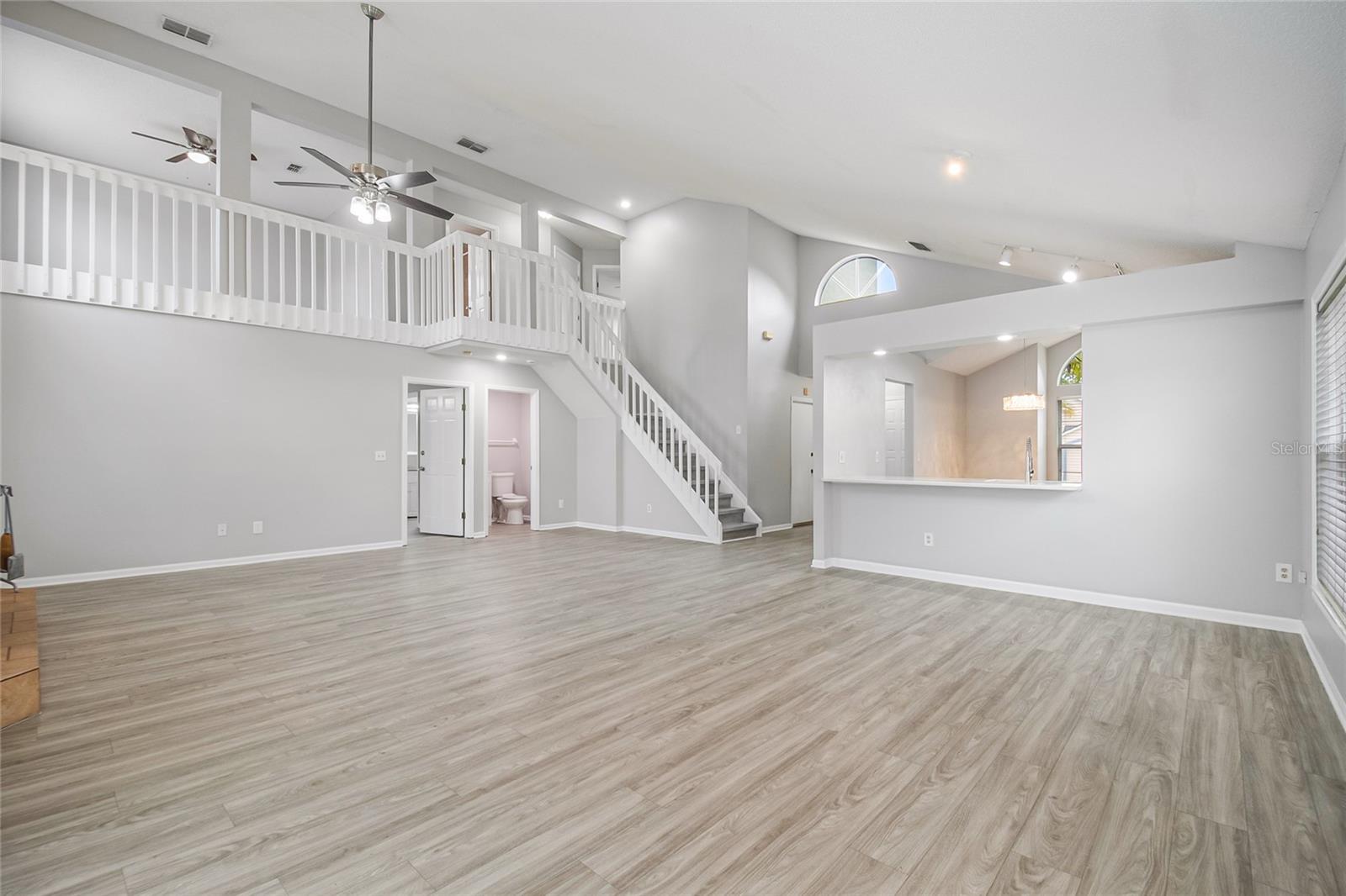 HUNTERS CREEK TR 430A PH 01 - Residential Lease