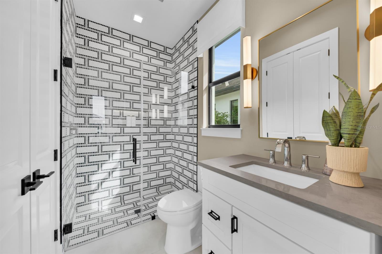 WILD BLUE AT WATERSIDE PHASE 1 - Residential