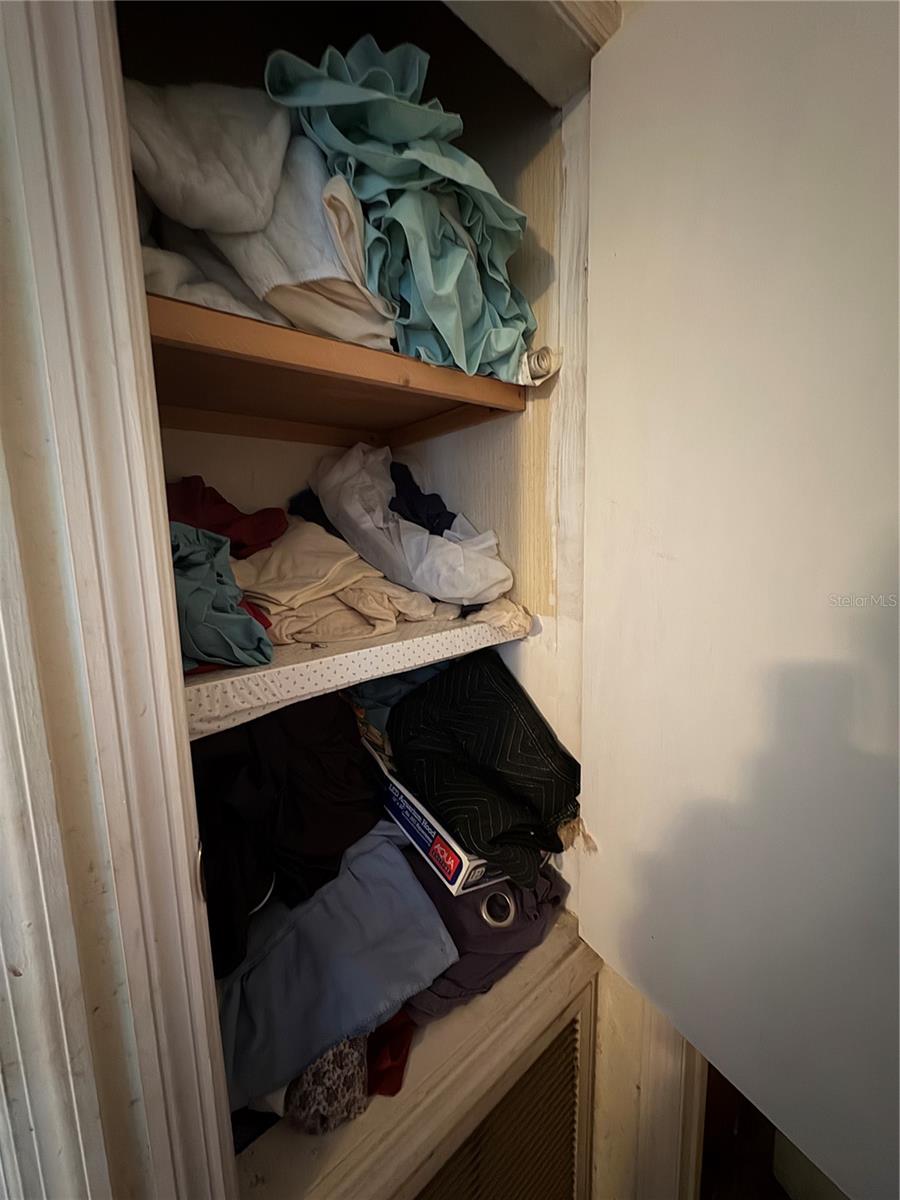 PINE RDG - Residential