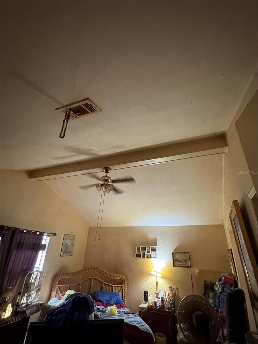 PINE RDG - Residential