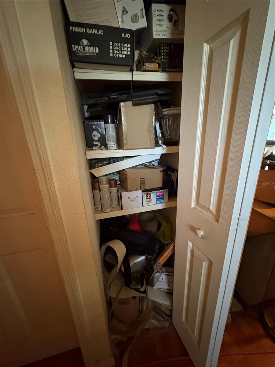 PINE RDG - Residential