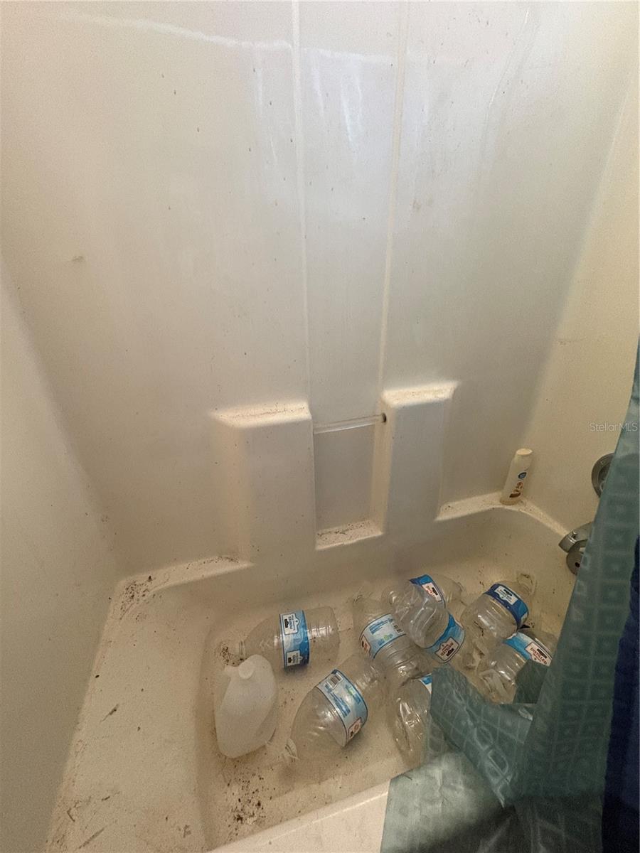 PINE RDG - Residential