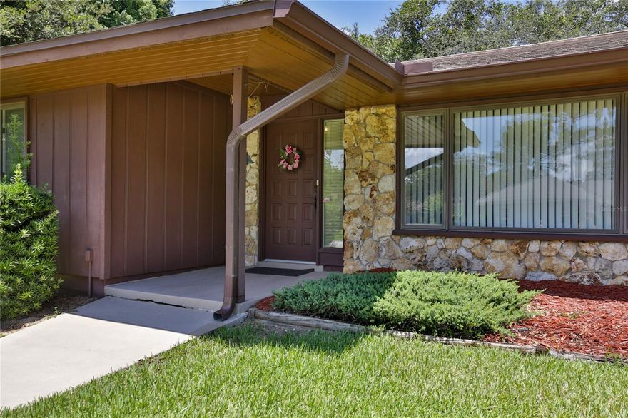 This well built home located on a quiet cul-de-sac in Sugar Mill CC is waiting for your personal touches. Very spacious 2/2 with tons of potential, eat in kitchen with a breakfast nook, large screened patio area and over 600 sf garage with room for your golf cart. This home has a newer roof,HVAC and landscaping. Easy to see, schedule your appt. today ;Water: City