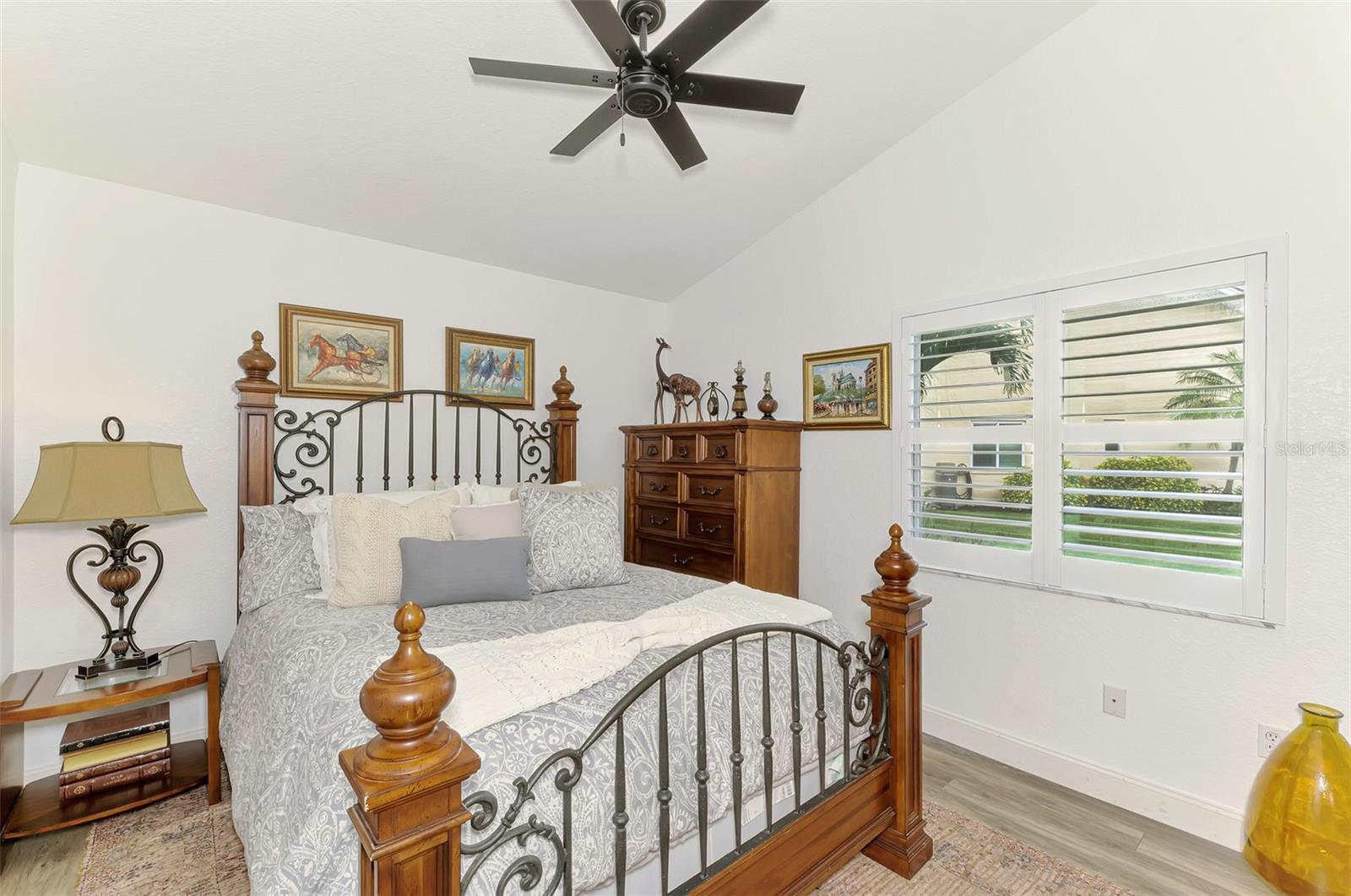 STONEBRIDGE AT RIVERWOOD - Residential