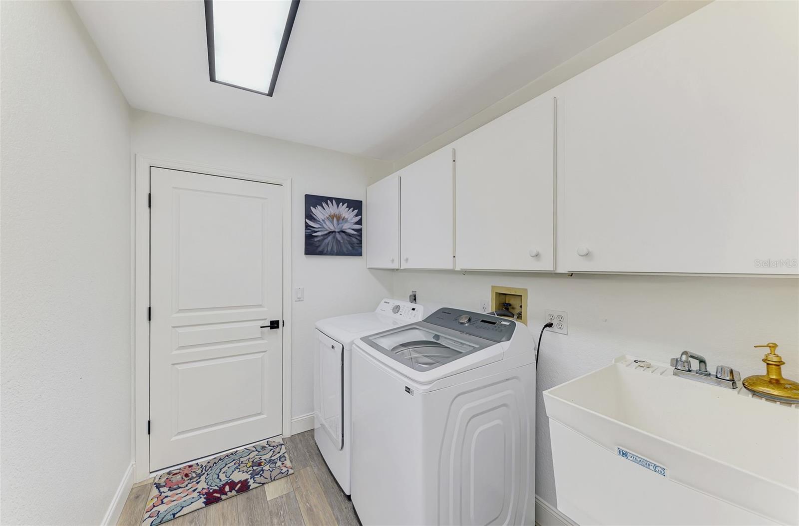 STONEBRIDGE AT RIVERWOOD - Residential