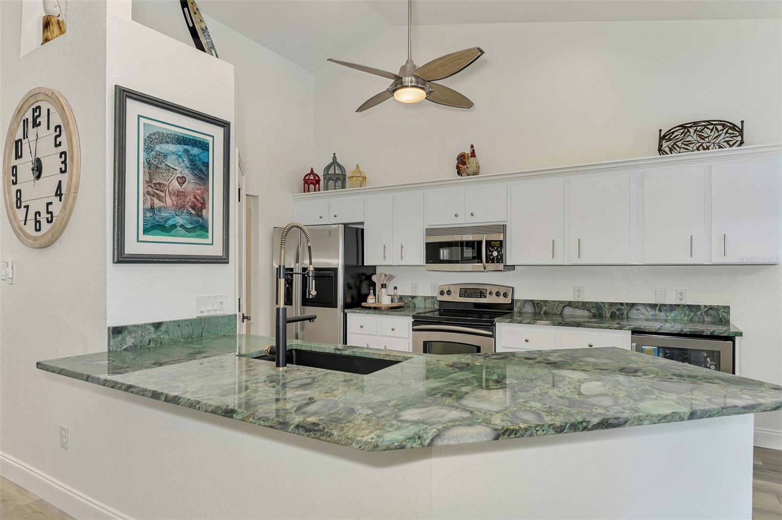 STONEBRIDGE AT RIVERWOOD - Residential