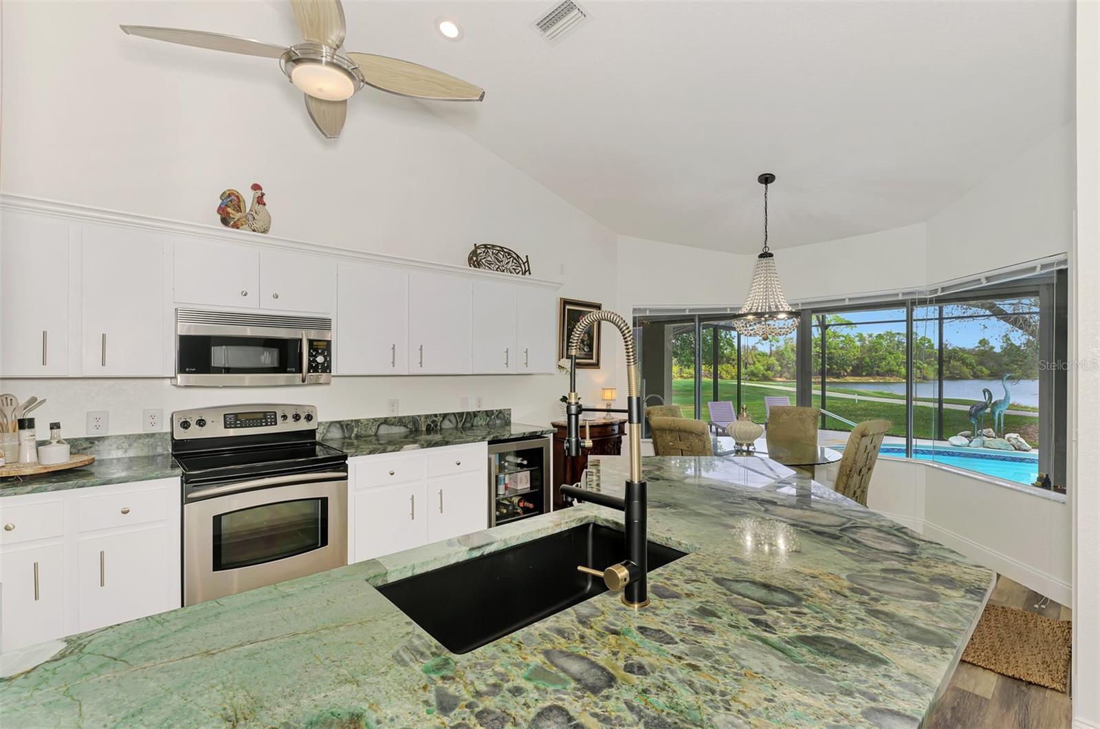 STONEBRIDGE AT RIVERWOOD - Residential