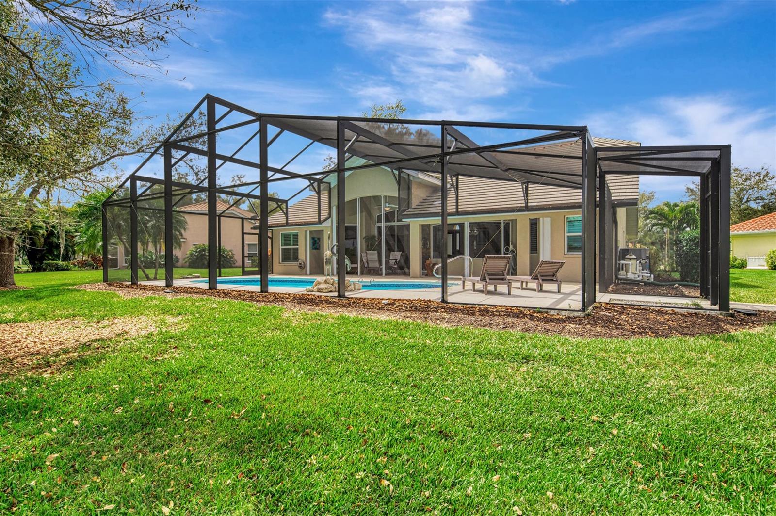 STONEBRIDGE AT RIVERWOOD - Residential