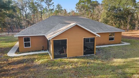 A home in DUNNELLON