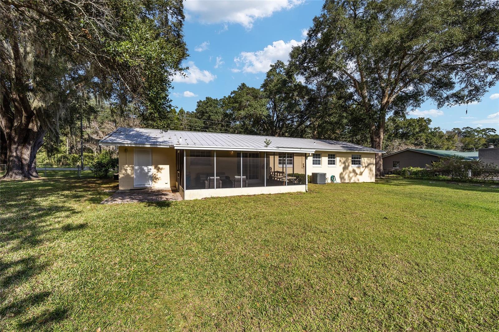 LAKE MIONA HEIGHTS - Residential