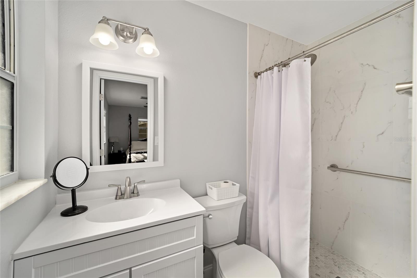 LAKE MIONA HEIGHTS - Residential