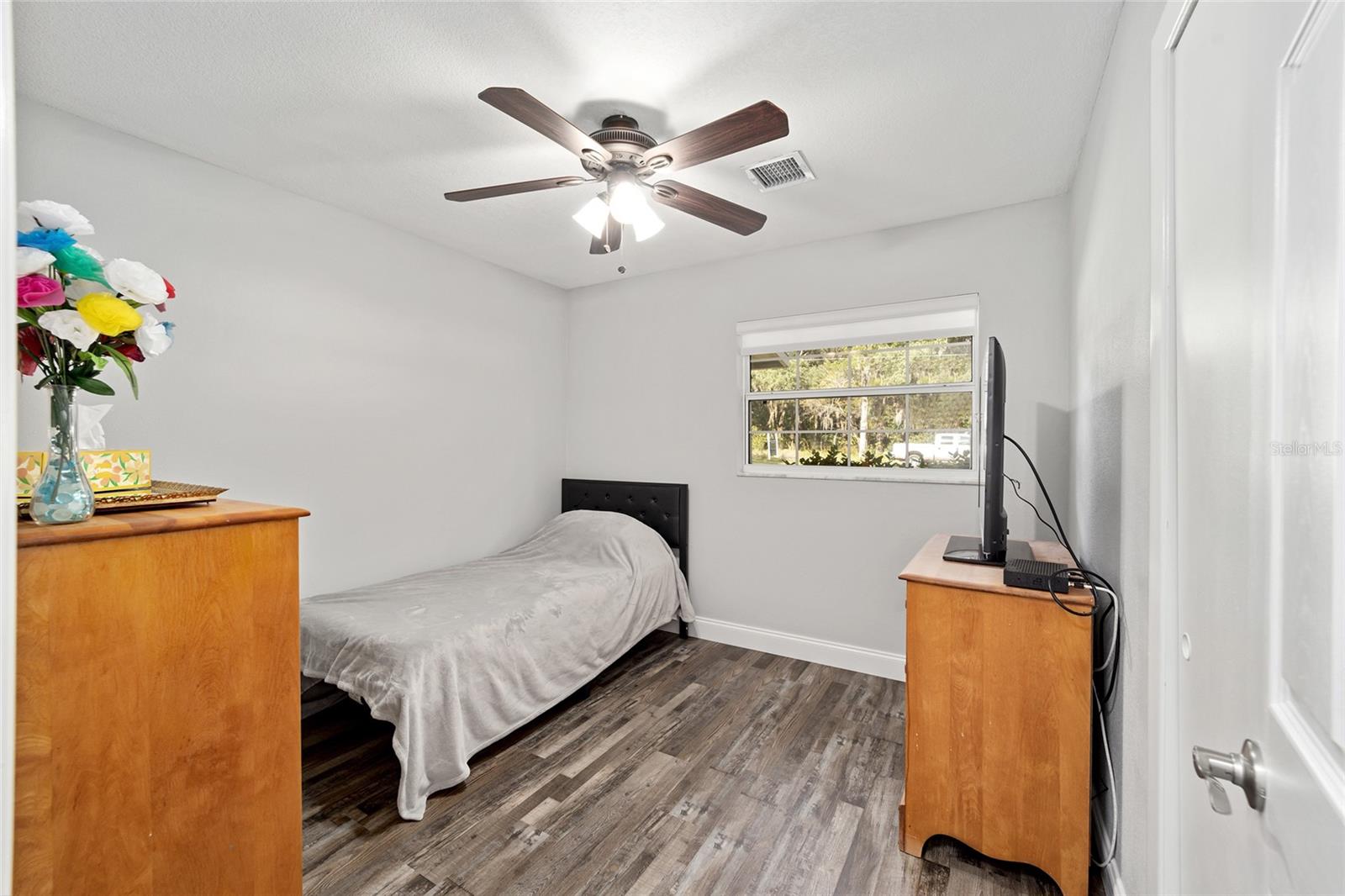 LAKE MIONA HEIGHTS - Residential