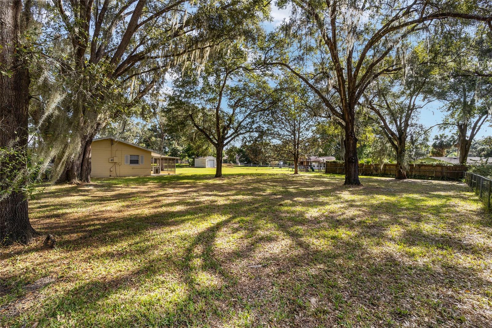 LAKE MIONA HEIGHTS - Residential