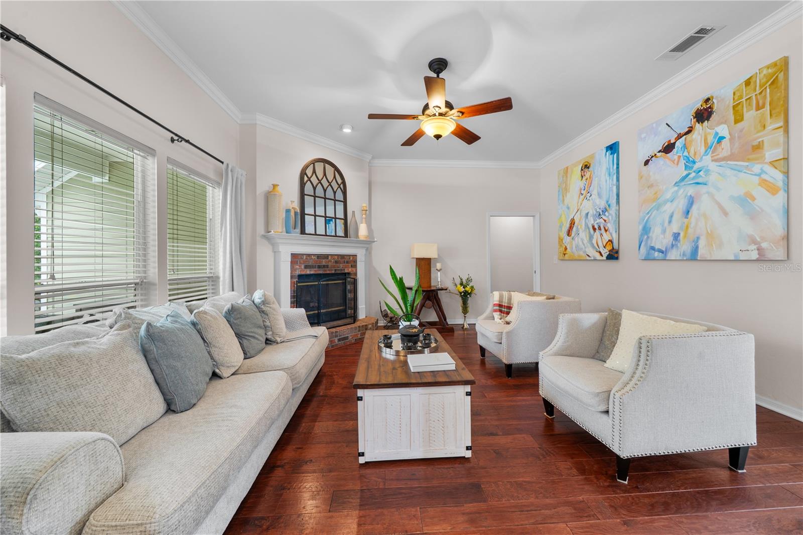 OAK GLEN PH I - Residential