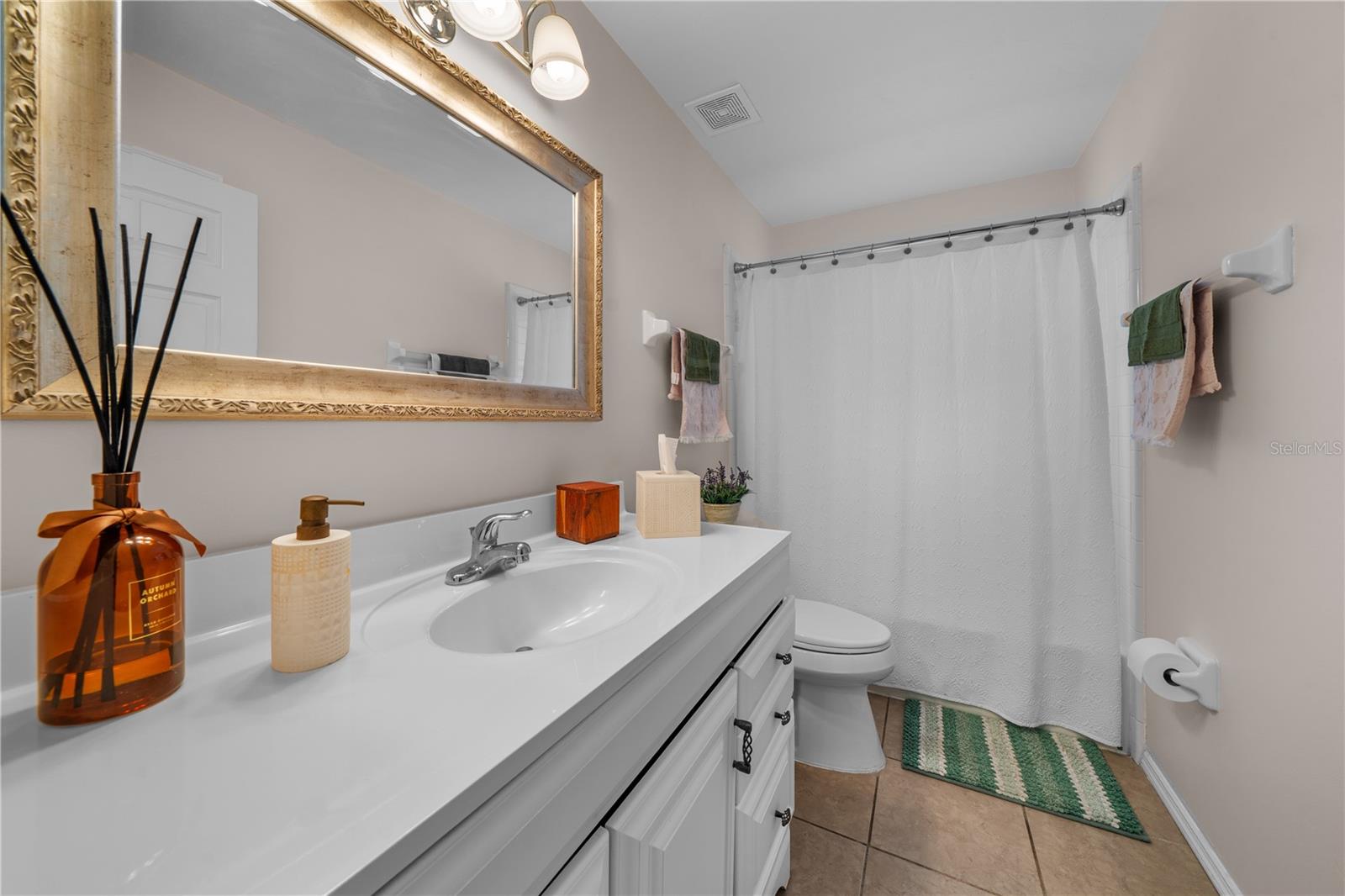 OAK GLEN PH I - Residential