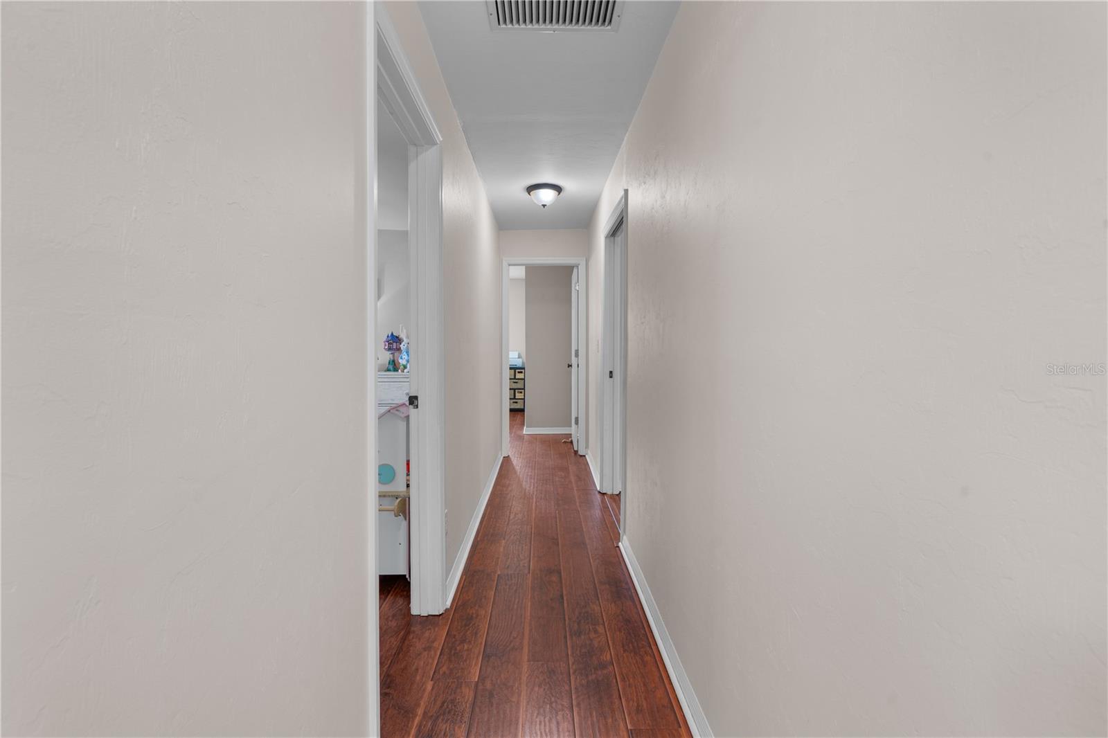 OAK GLEN PH I - Residential