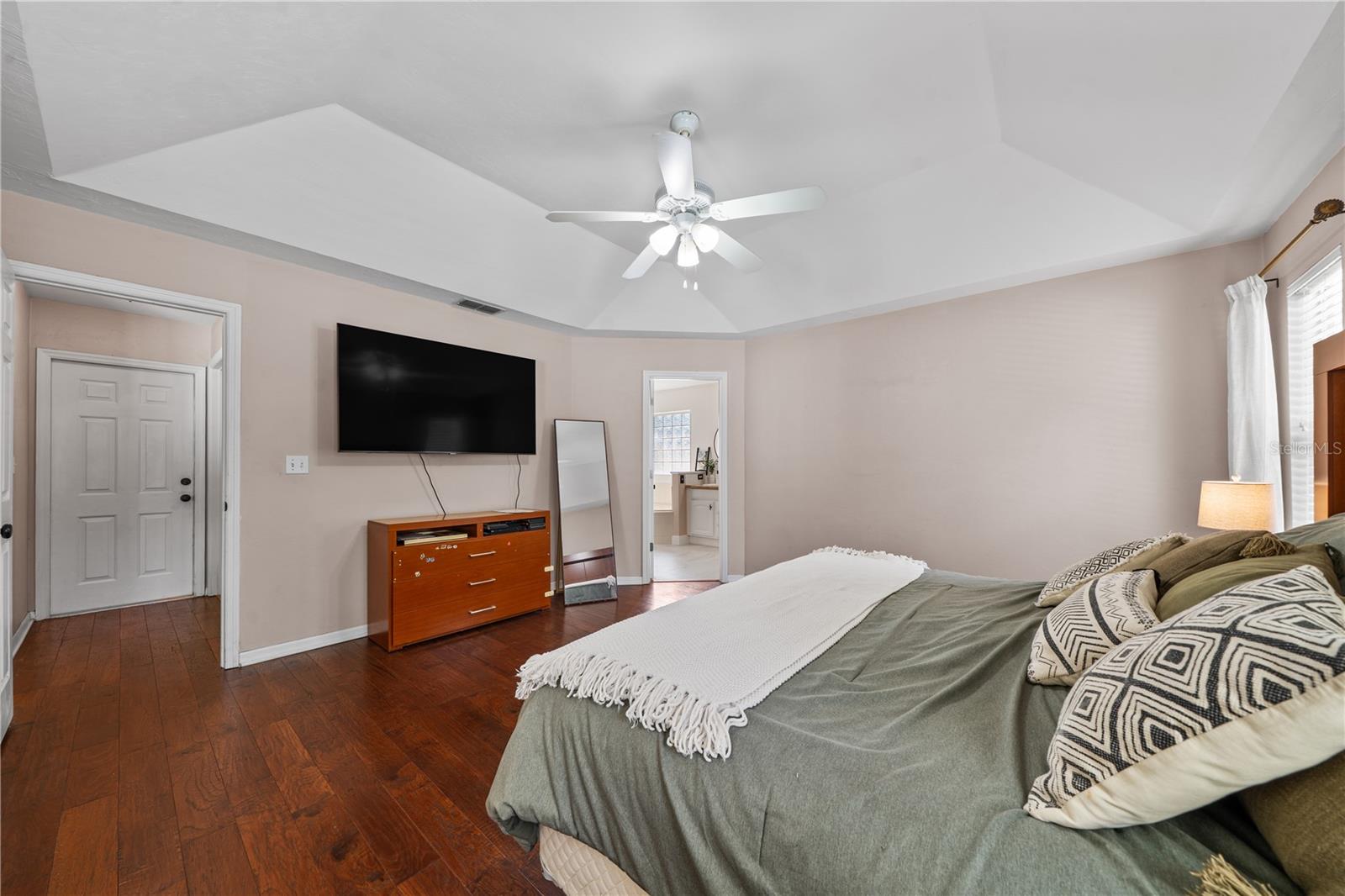 OAK GLEN PH I - Residential