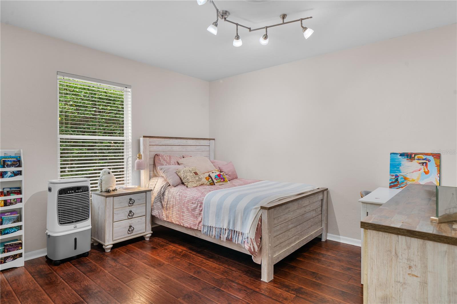 OAK GLEN PH I - Residential