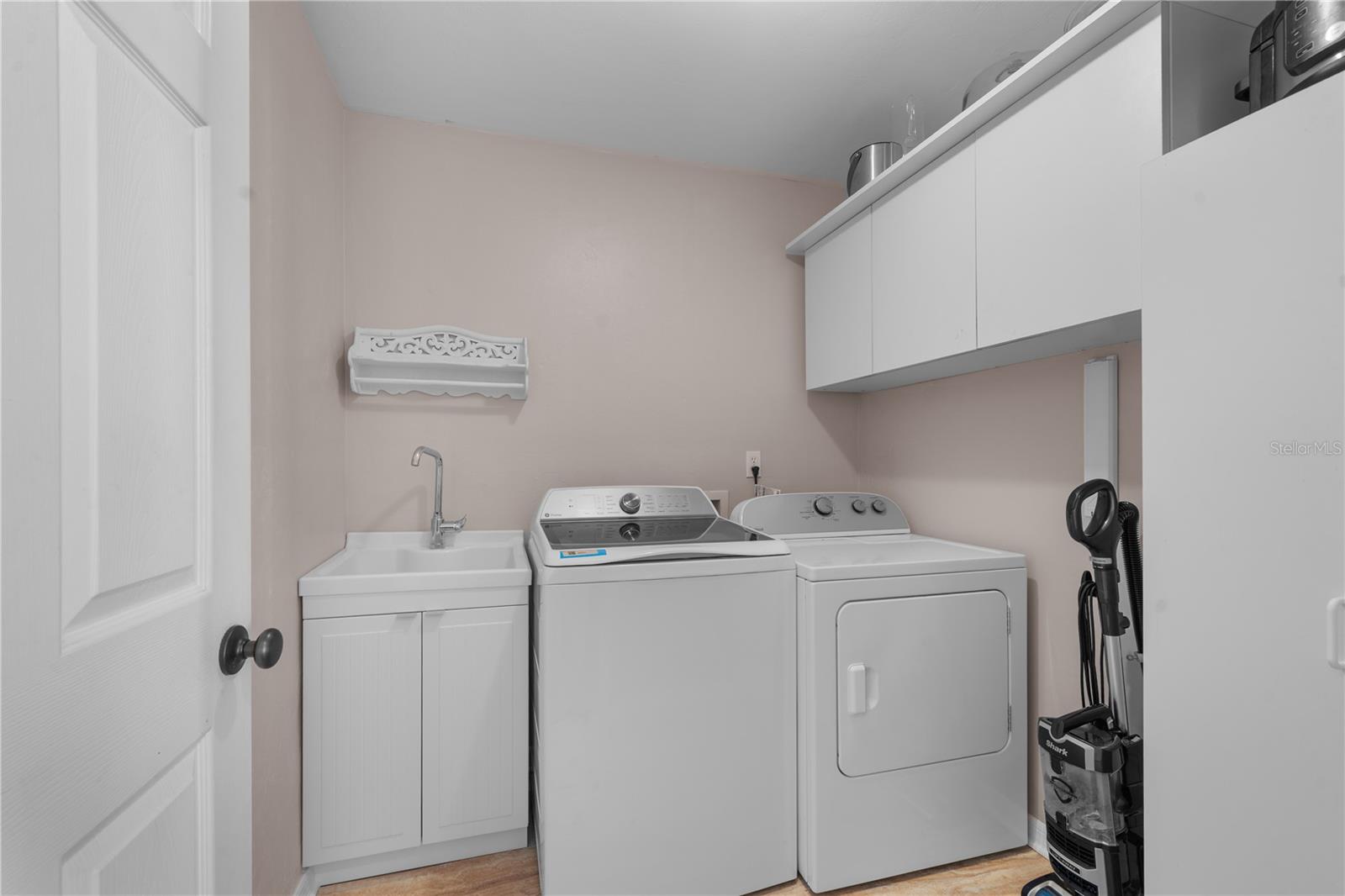 OAK GLEN PH I - Residential