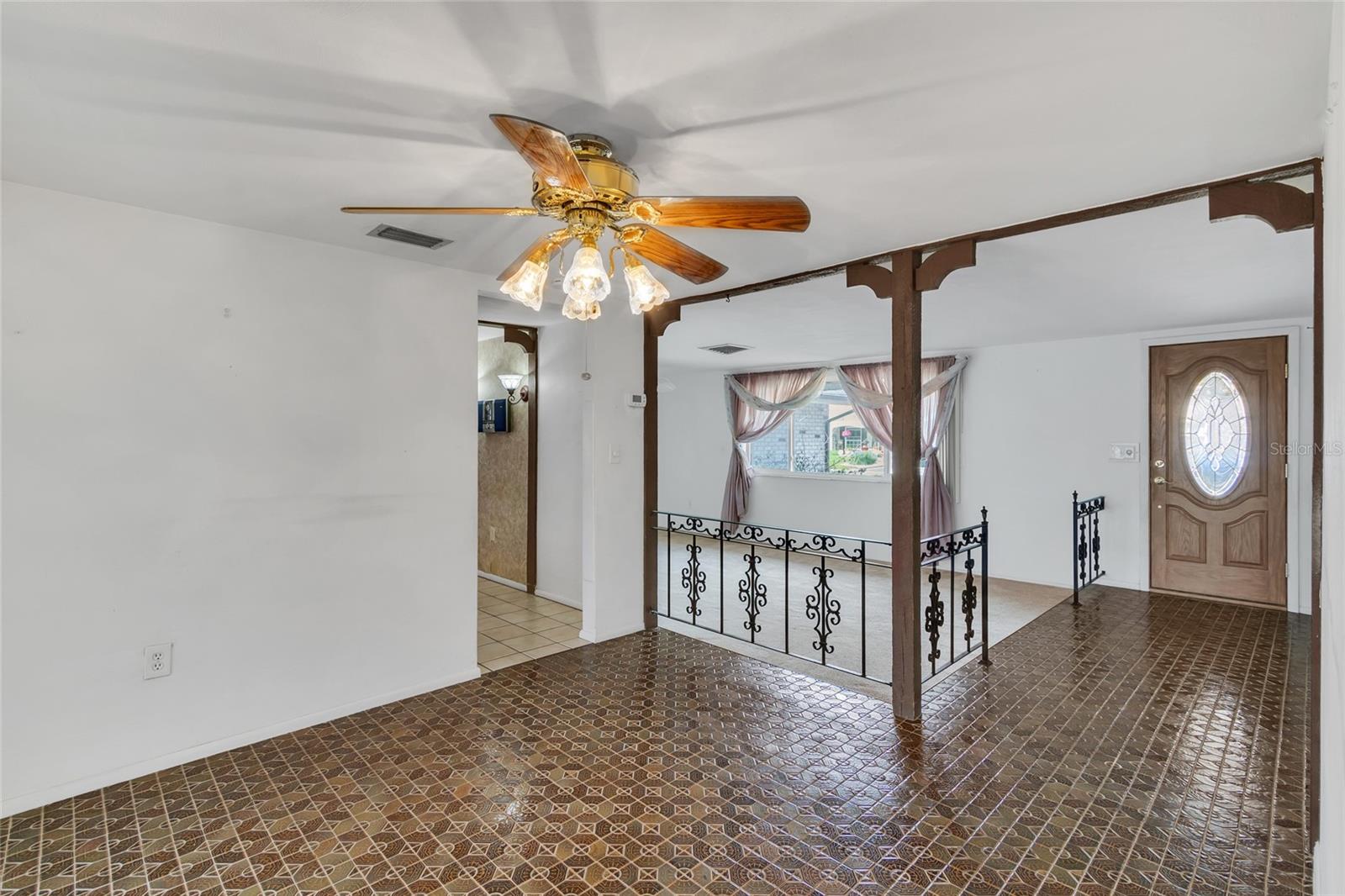 BEACON WOODS VILLAGE - Residential