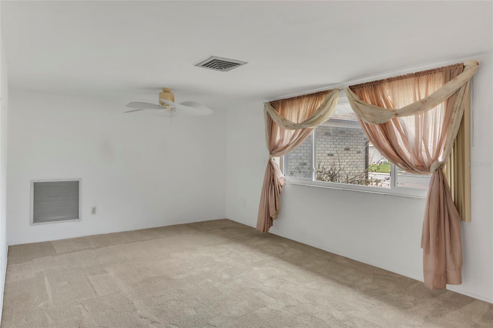 BEACON WOODS VILLAGE - Residential