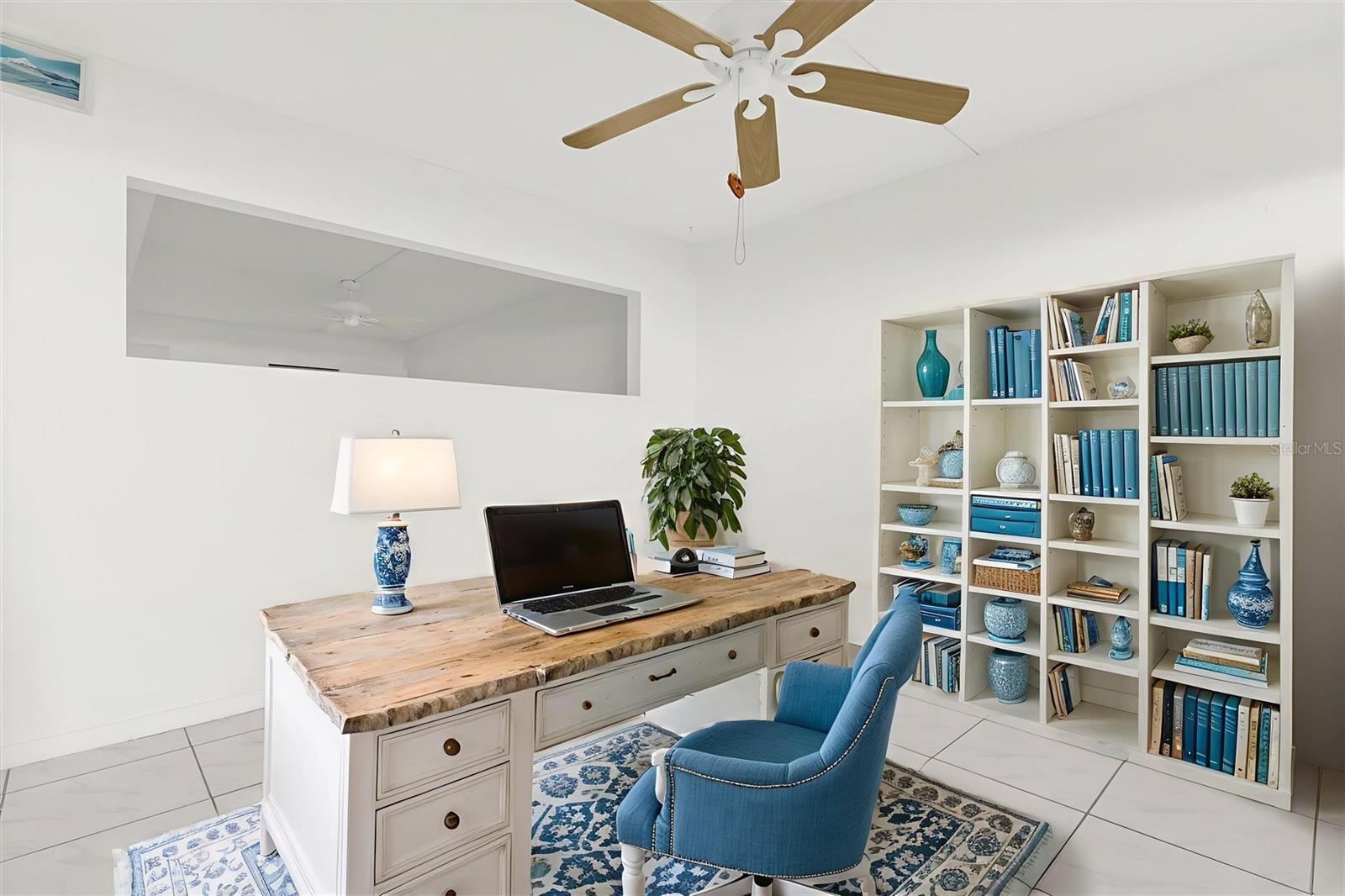 WILLOW LAKE BLDG 5 CONDO - Residential