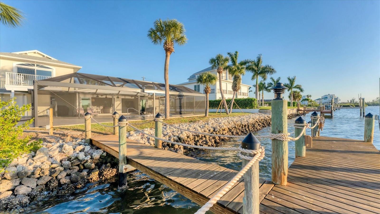 PALM POINT - Residential