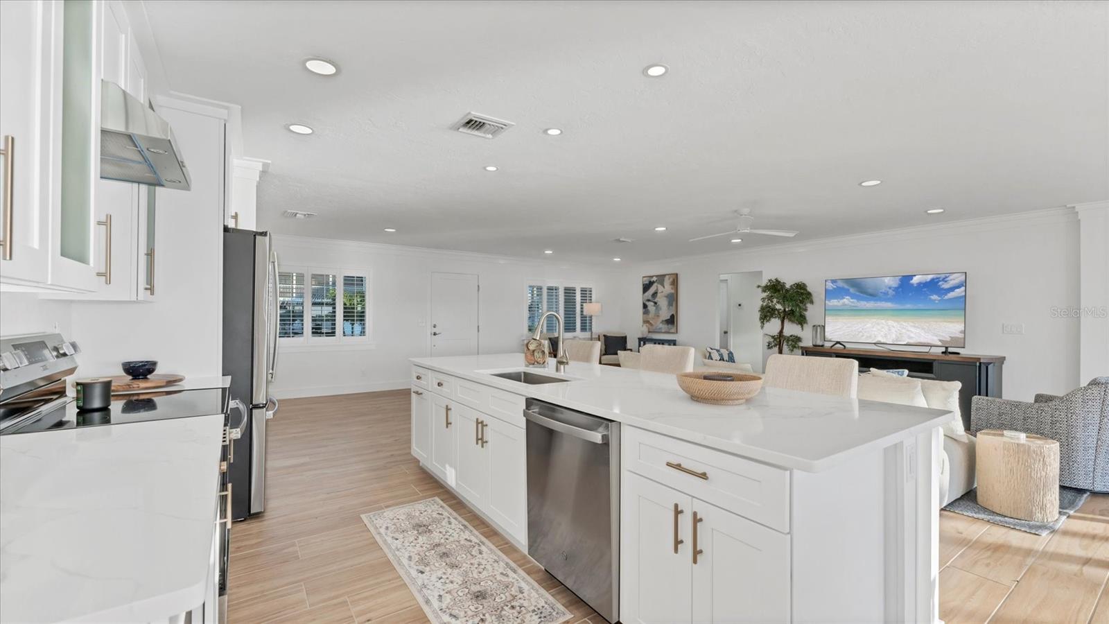 PALM POINT - Residential