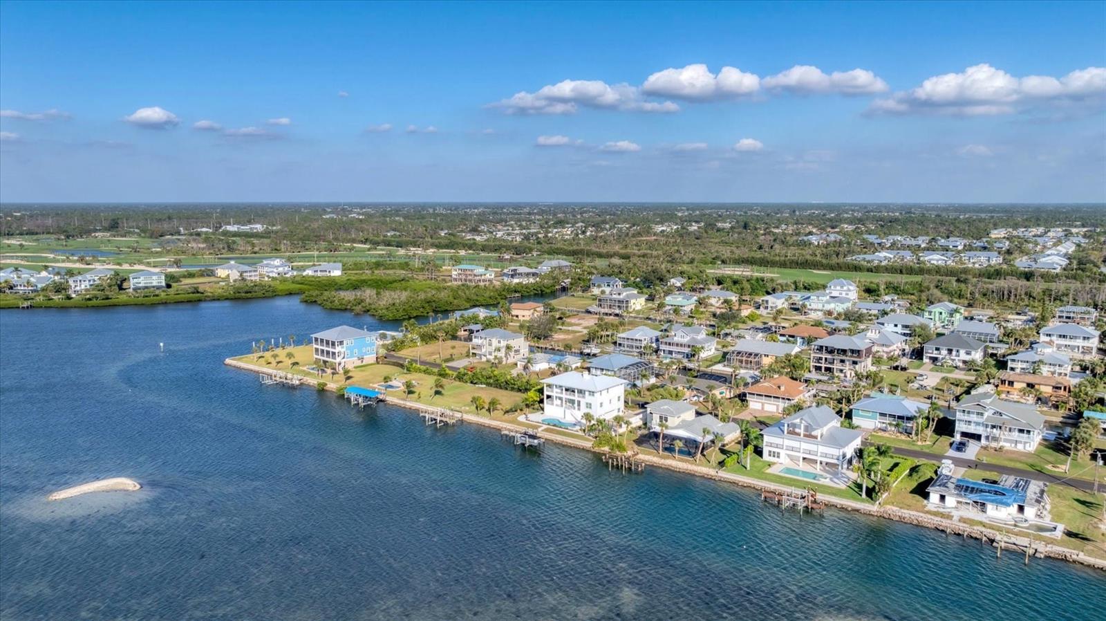 PALM POINT - Residential