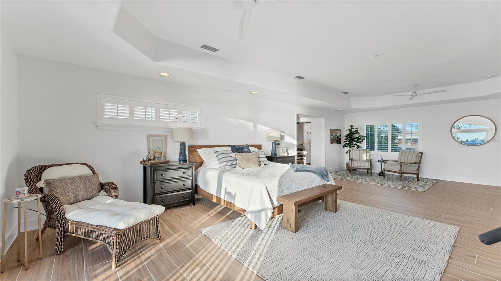 PALM POINT - Residential