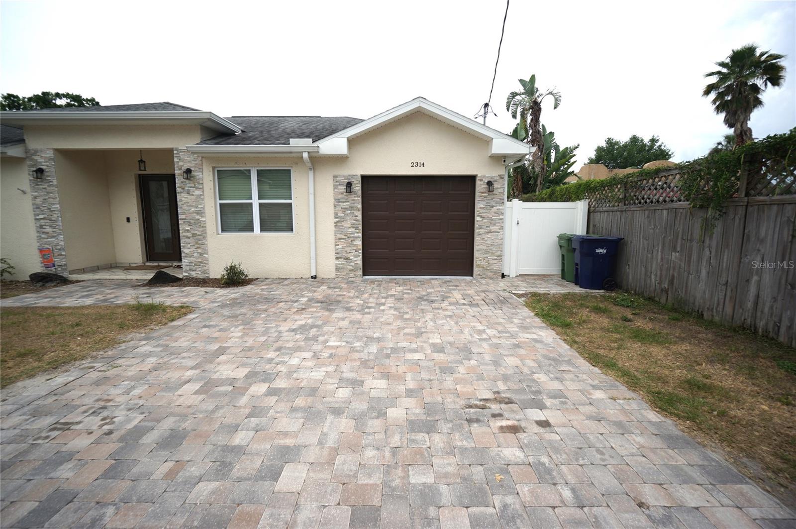 2314 W SAINT SOPHIA STREET