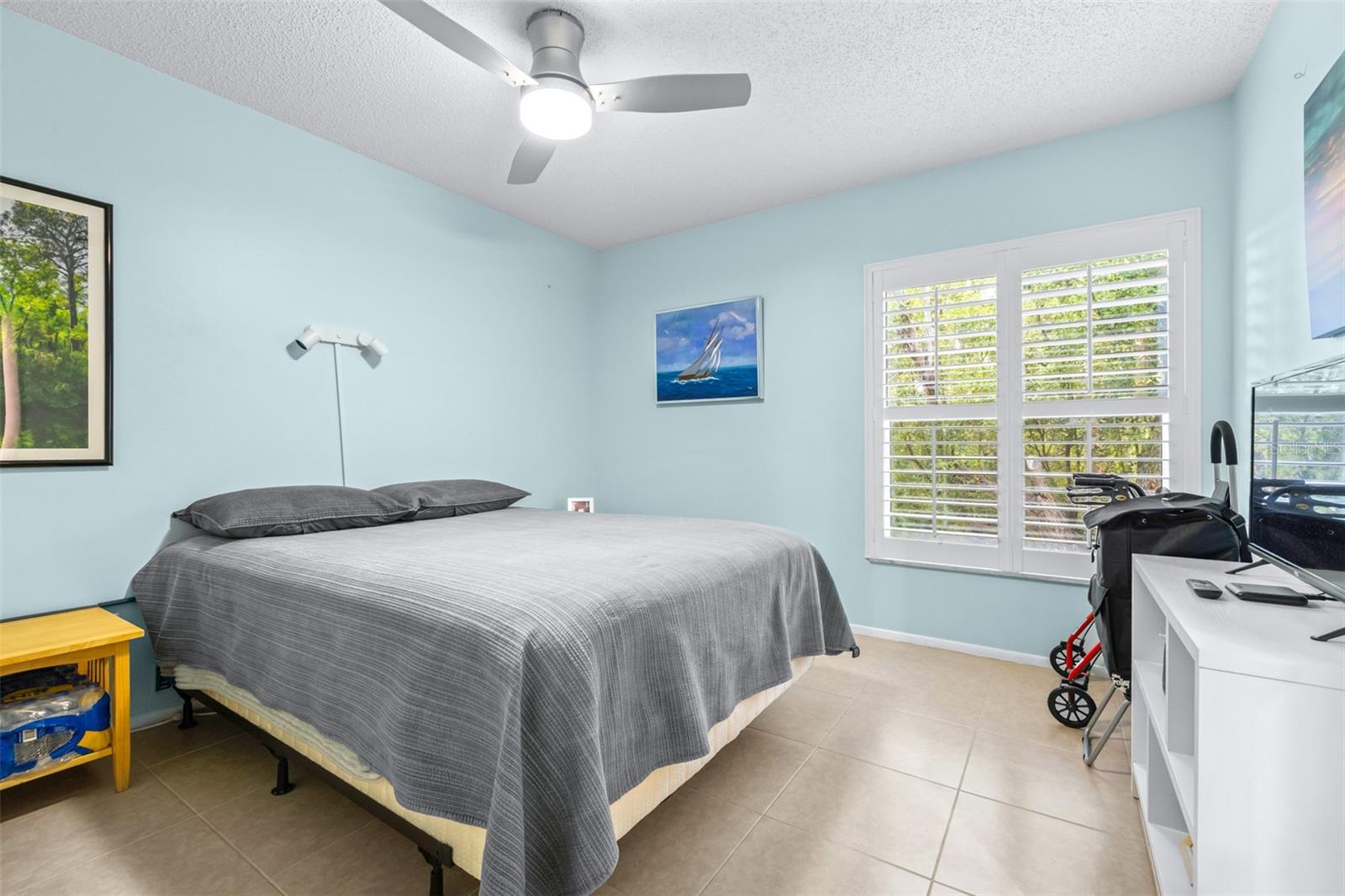 GREEN DOLPHIN PARK CONDO - Residential