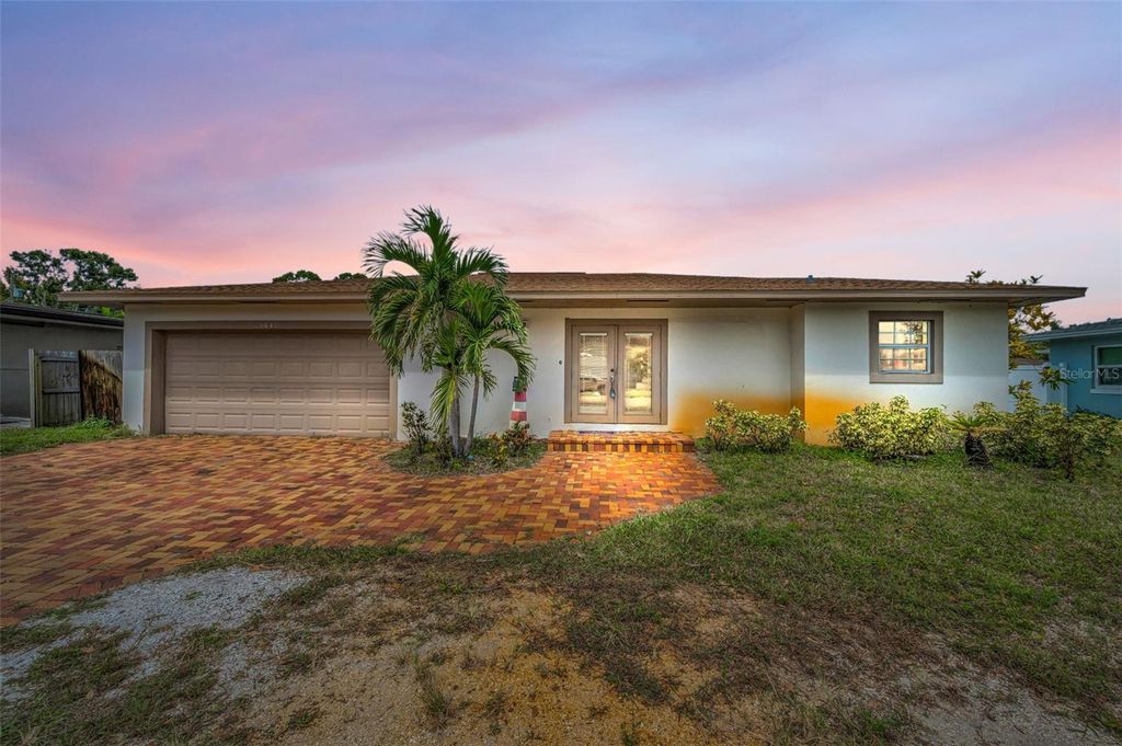 Photo of 6041 5th Avenue N, St Petersburg, FL 33710 (MLS # TB8429970)