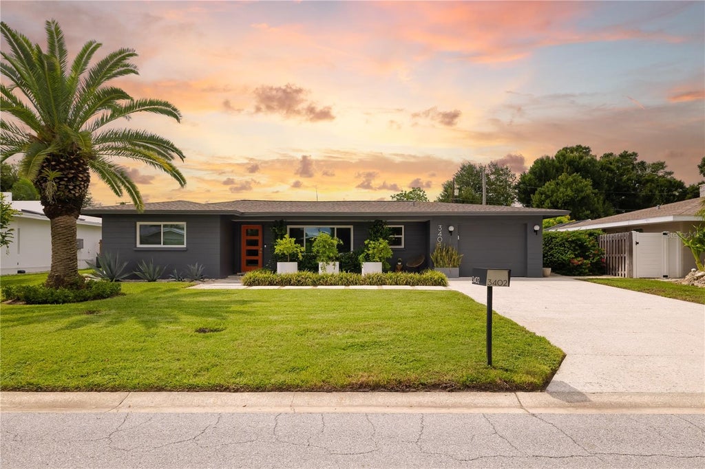 Photo of 3402 S School Avenue, Sarasota, FL 34239 (MLS # A4707351)